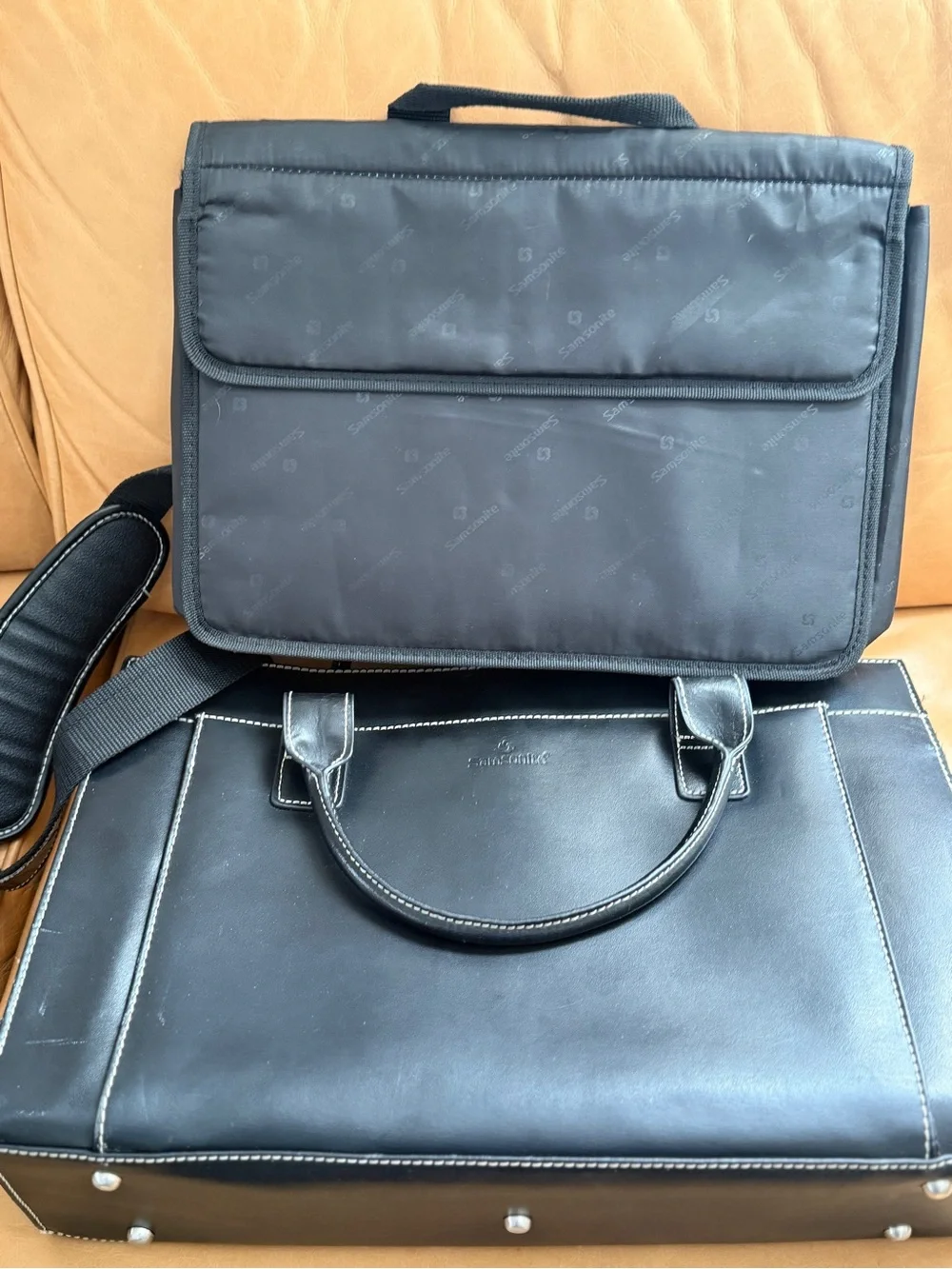 Samsonite Black Leather Laptop Briefcase with Contrast Stitching